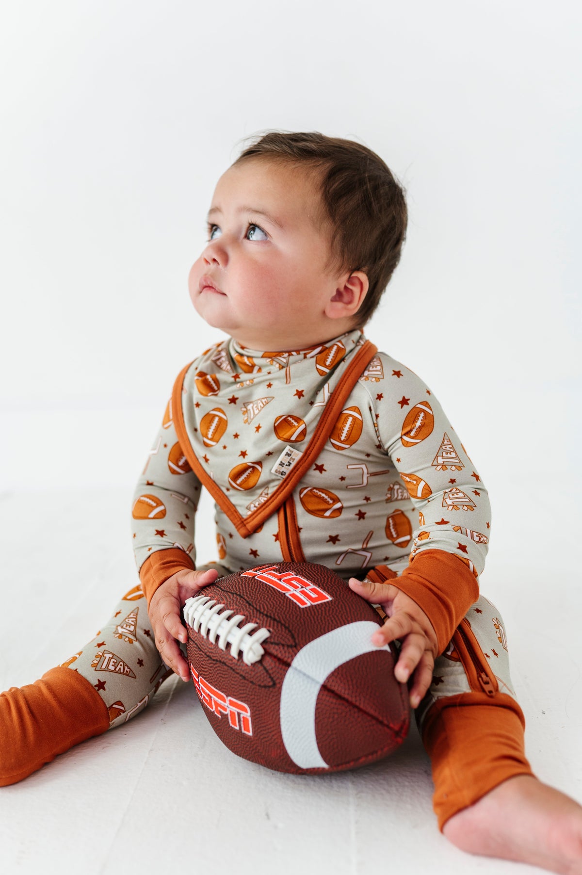 Game Day Glory Bandana Bib