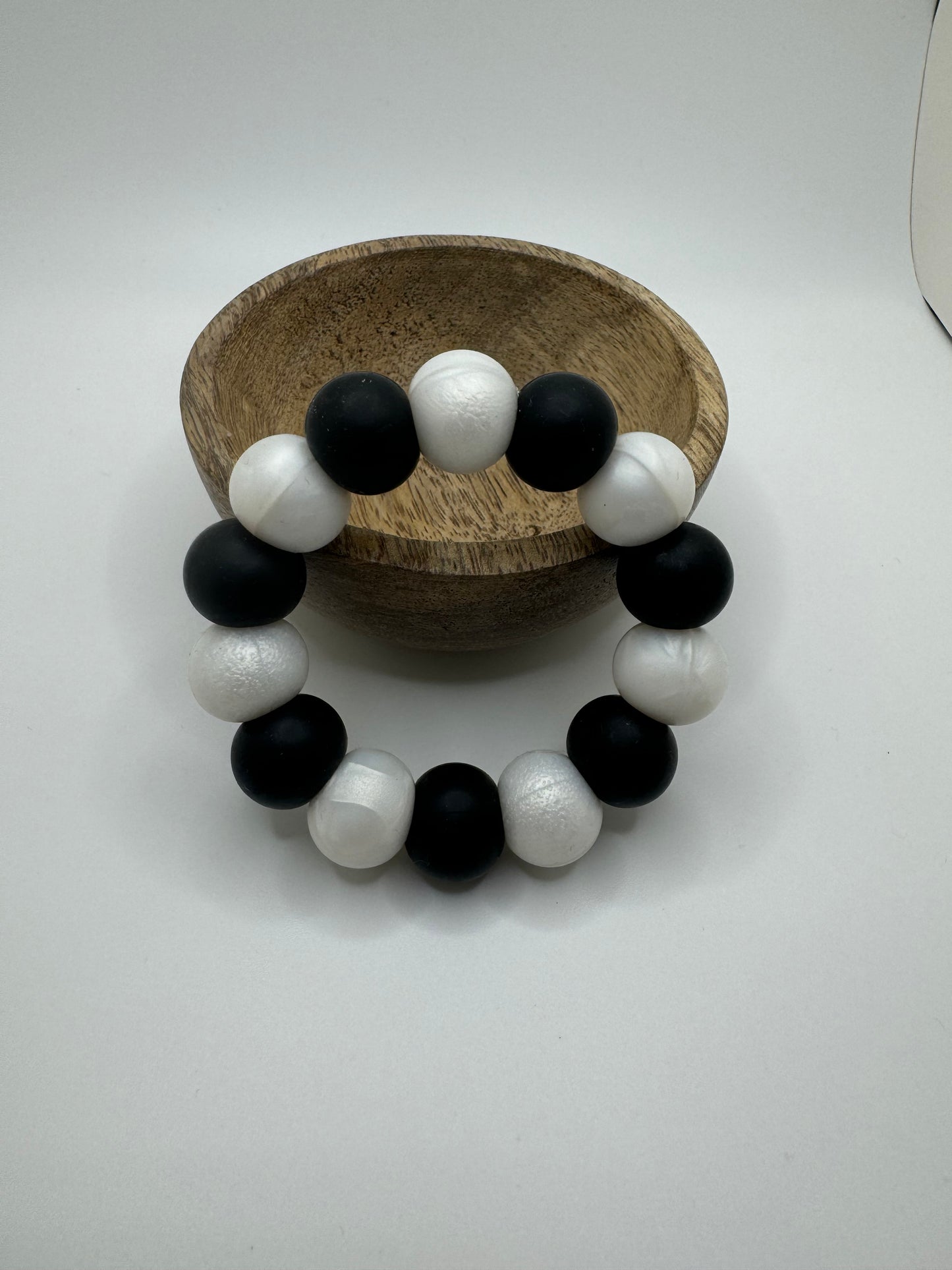 Black and Pearl Teething Ring