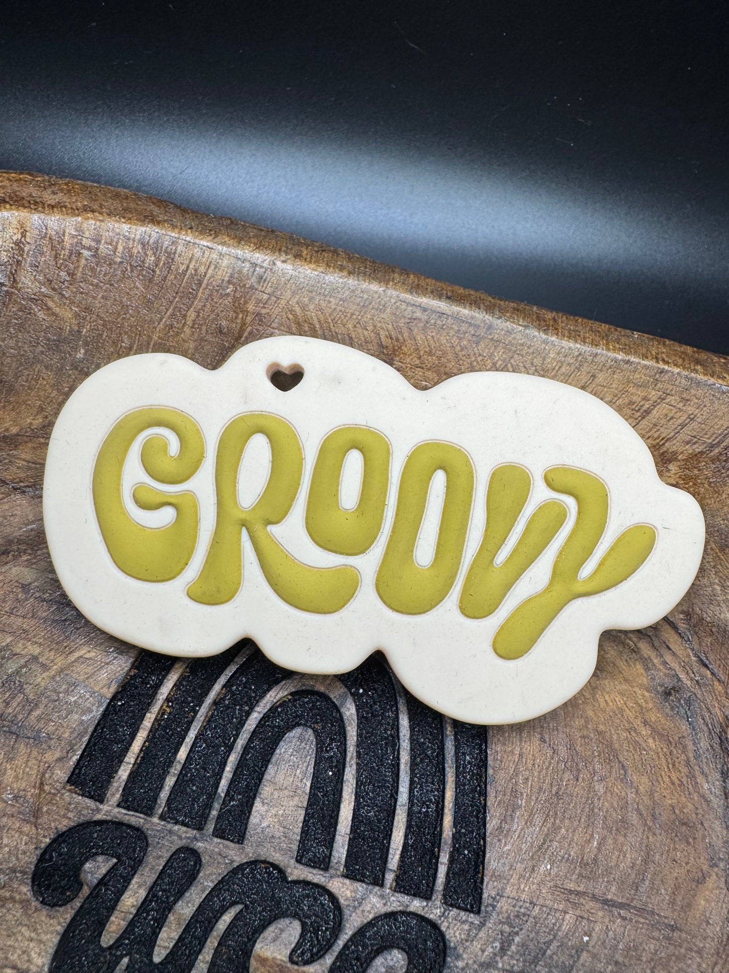 Groovy Teether