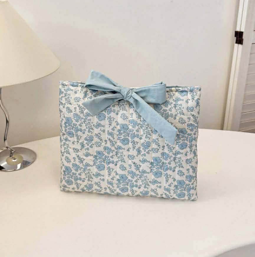 Quilted Bow Tie Bag/Book Cover