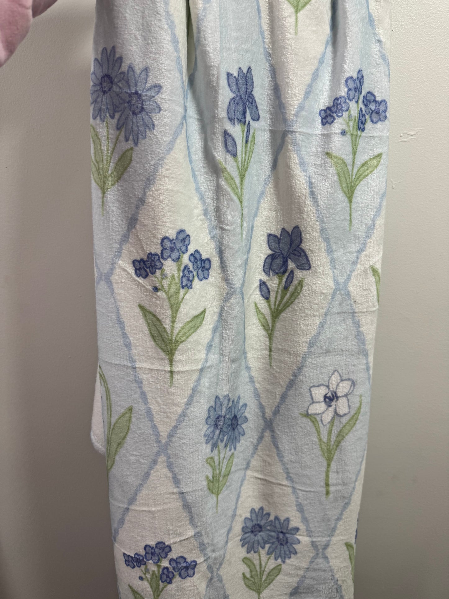 Blue Floral 50x60 Blanket