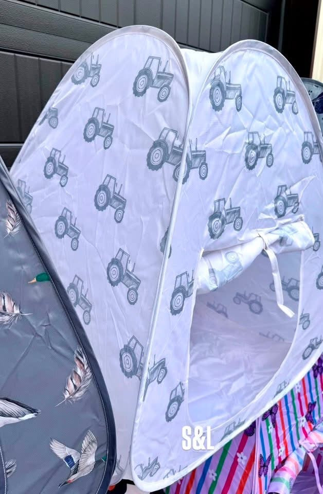 Giggle Tent